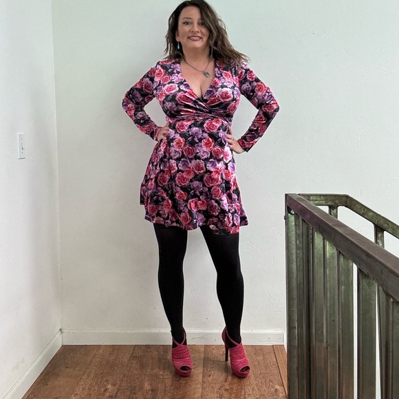 Reserved Floral Wrap Neckline Mini Women’s Dress Size Large - Picture 4 of 11